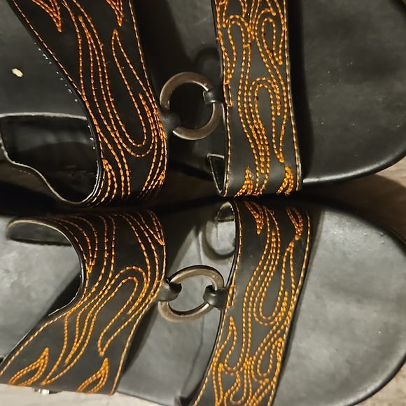 Harley Davidson Sandals Like New Size 8M - Picture 3 of 16